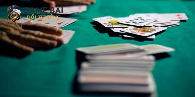 Hướng Dẫn Cách Đọc Bài Tiến Lên Miền Bắc Cực Hiệu Quả 3 Chi tiết về cách đọc có trong game bài tiến lên cho người mới